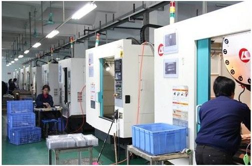 LiFong(HK) Industrial Co.,Limited ligne de production du fabricant