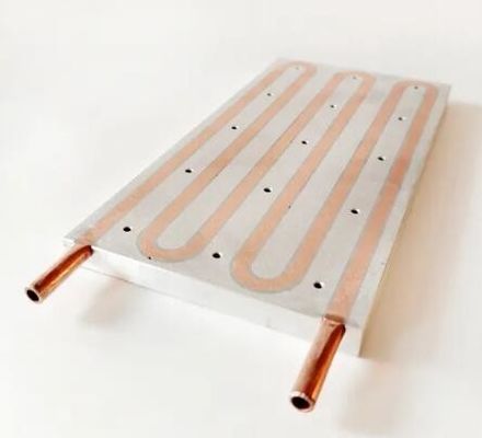 Radiateur liquide en aluminium de plat froid liquide de l'eau d'Enterrer-tube